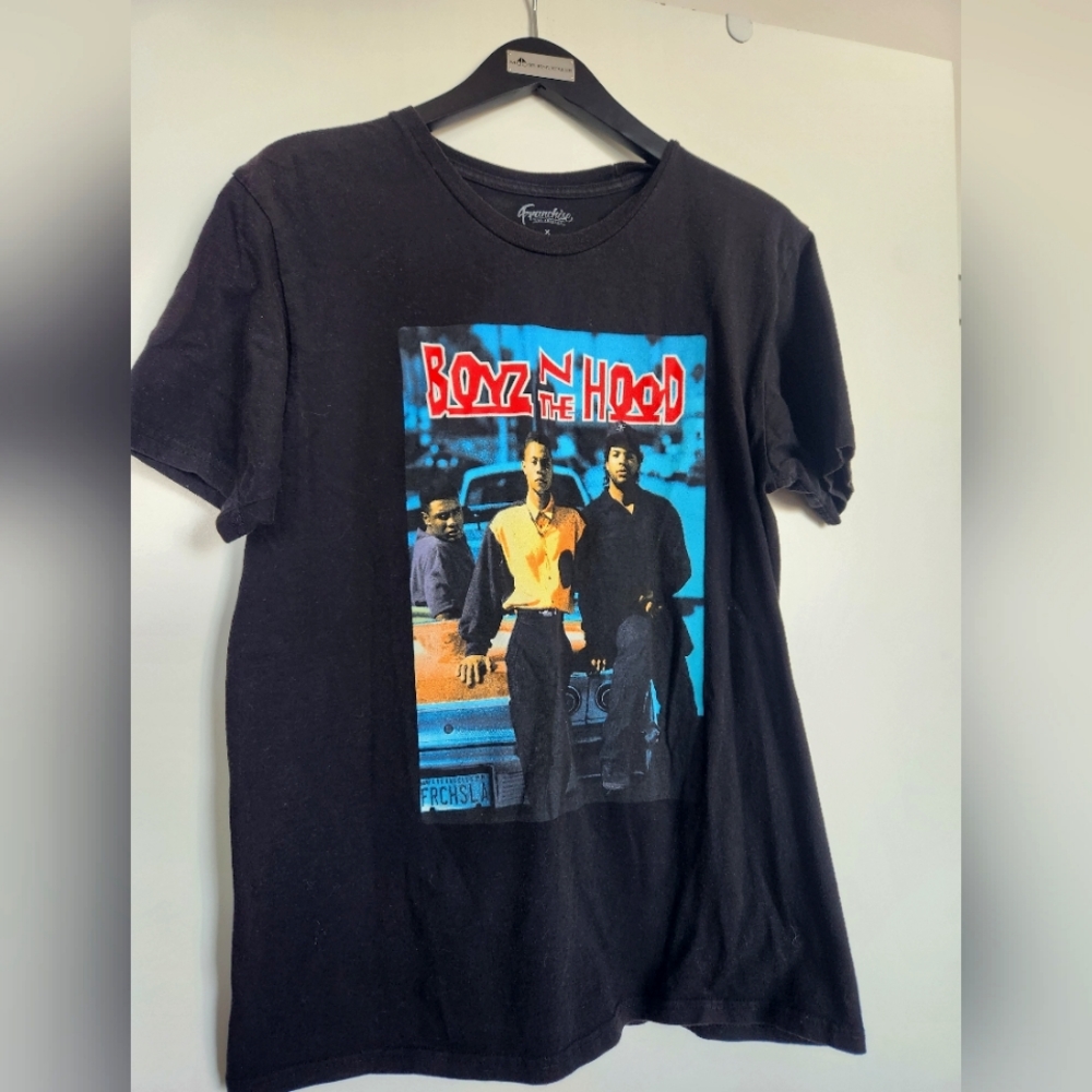 Boyz N The Hood Graphic T-Shirt (Size L, Black)
